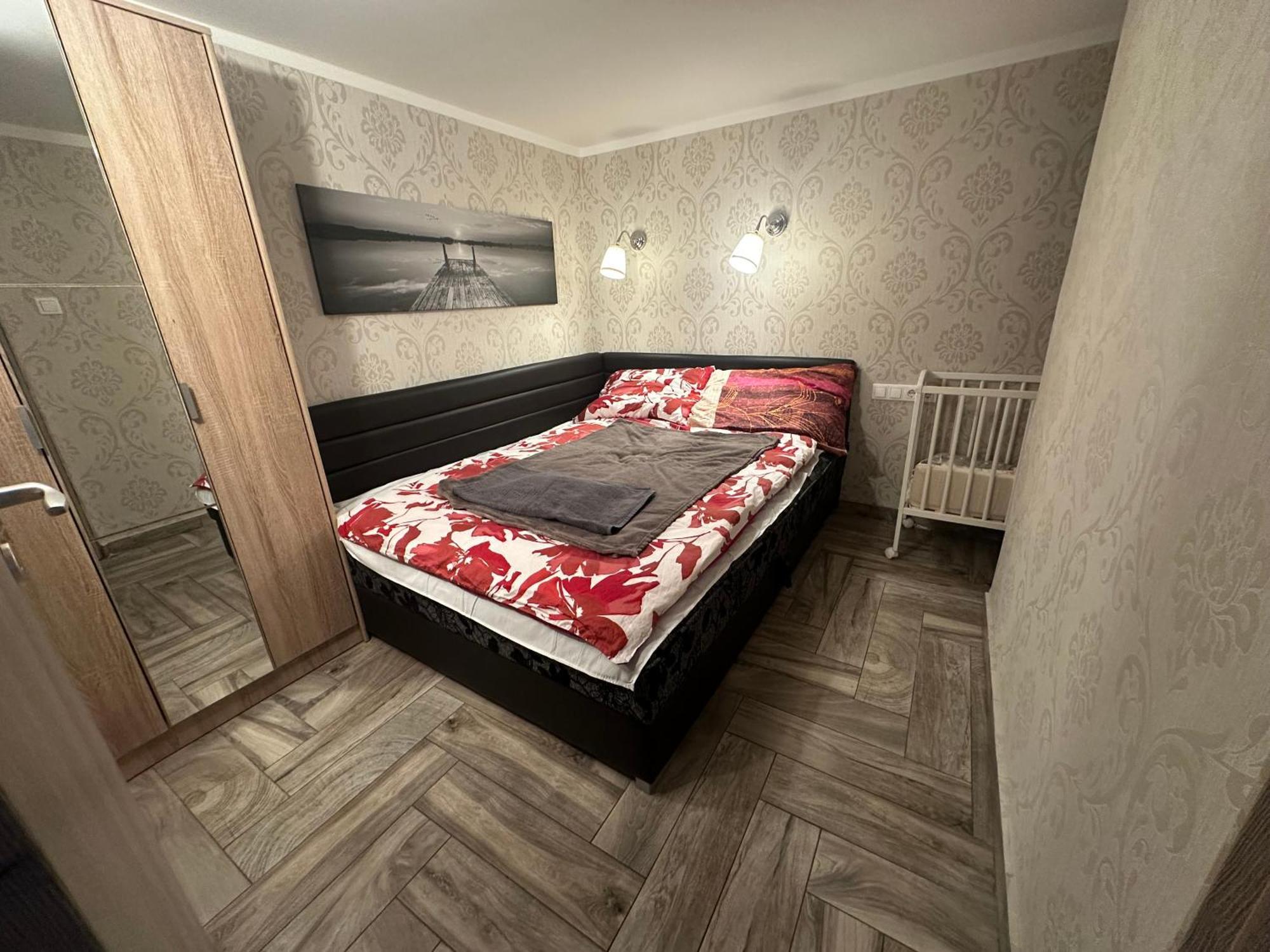 Bright Apartment In The Most Beautiful Street Of Budapest Vaci Street, Fashion Street Exteriör bild